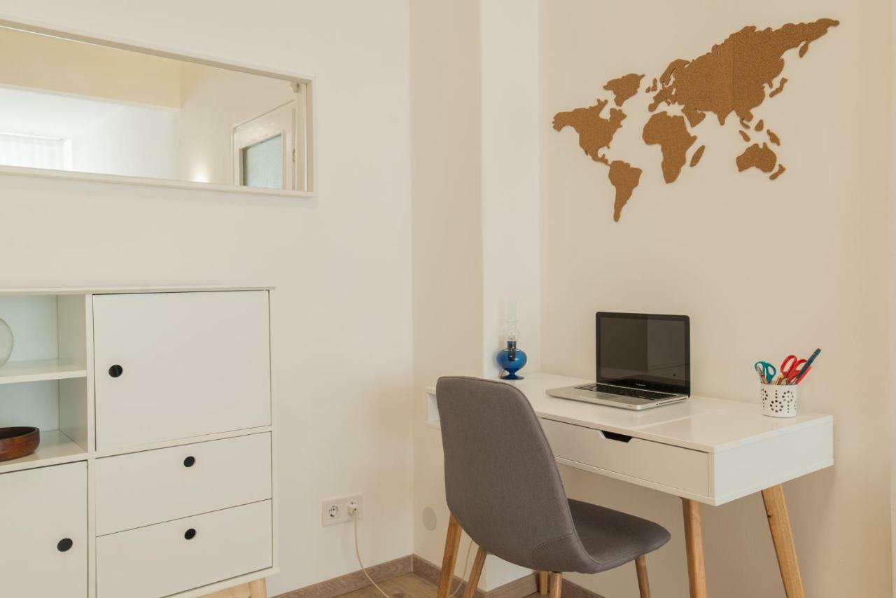 Chic And Spacious Apartment In Central Sofia - Patriarh Evtimiy By Flat Mаnager Buitenkant foto